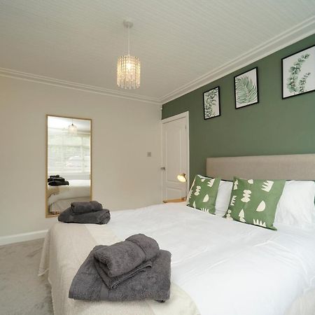 Stunning 5 Bed House In Chapel Allerton, Sleeps 9 Leeds  Dış mekan fotoğraf