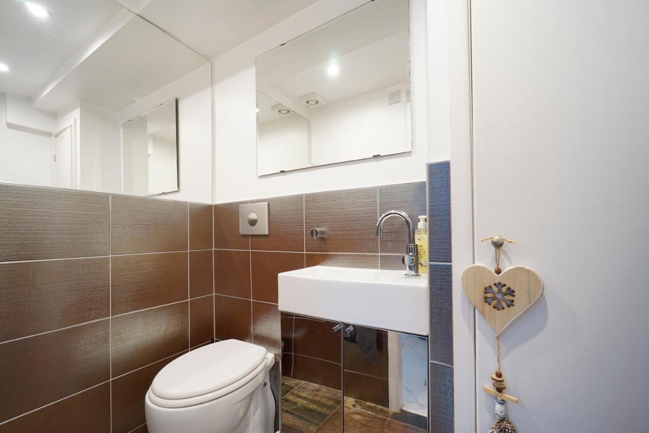 Stunning 5 Bed House In Chapel Allerton, Sleeps 9 Leeds  Dış mekan fotoğraf
